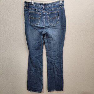 St. Johns Bay Womens Bootcut Jeans 14L Medium Wash Classic Fit 5-Pocket Design